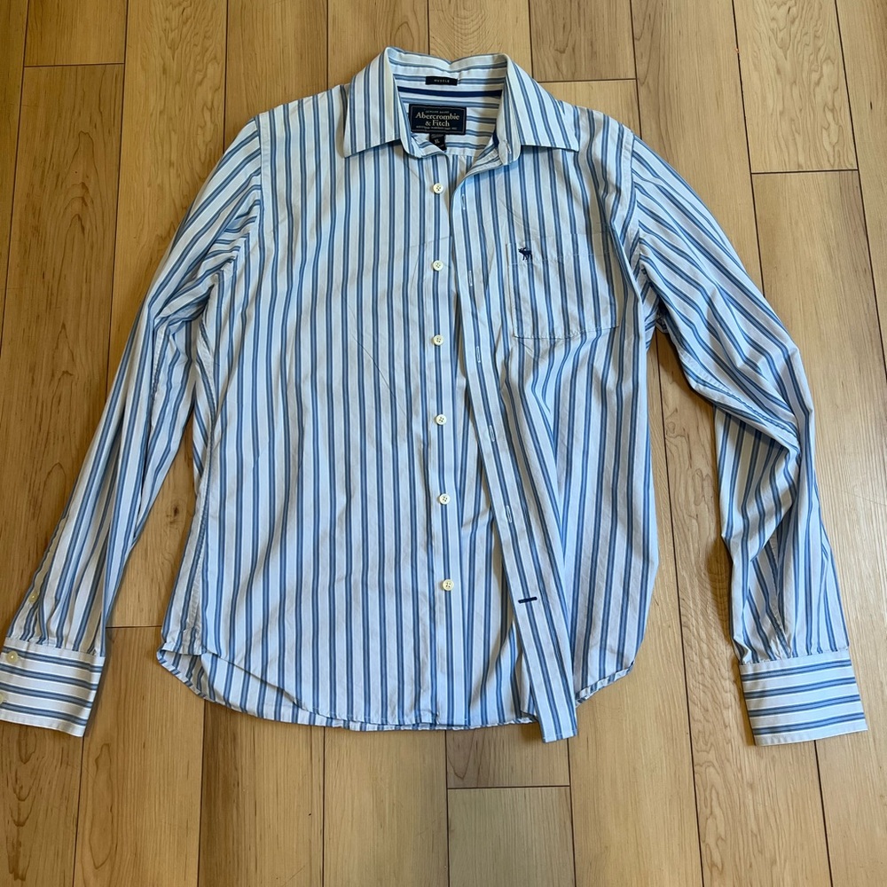 Abercrombie and Fitch long sleeved button up